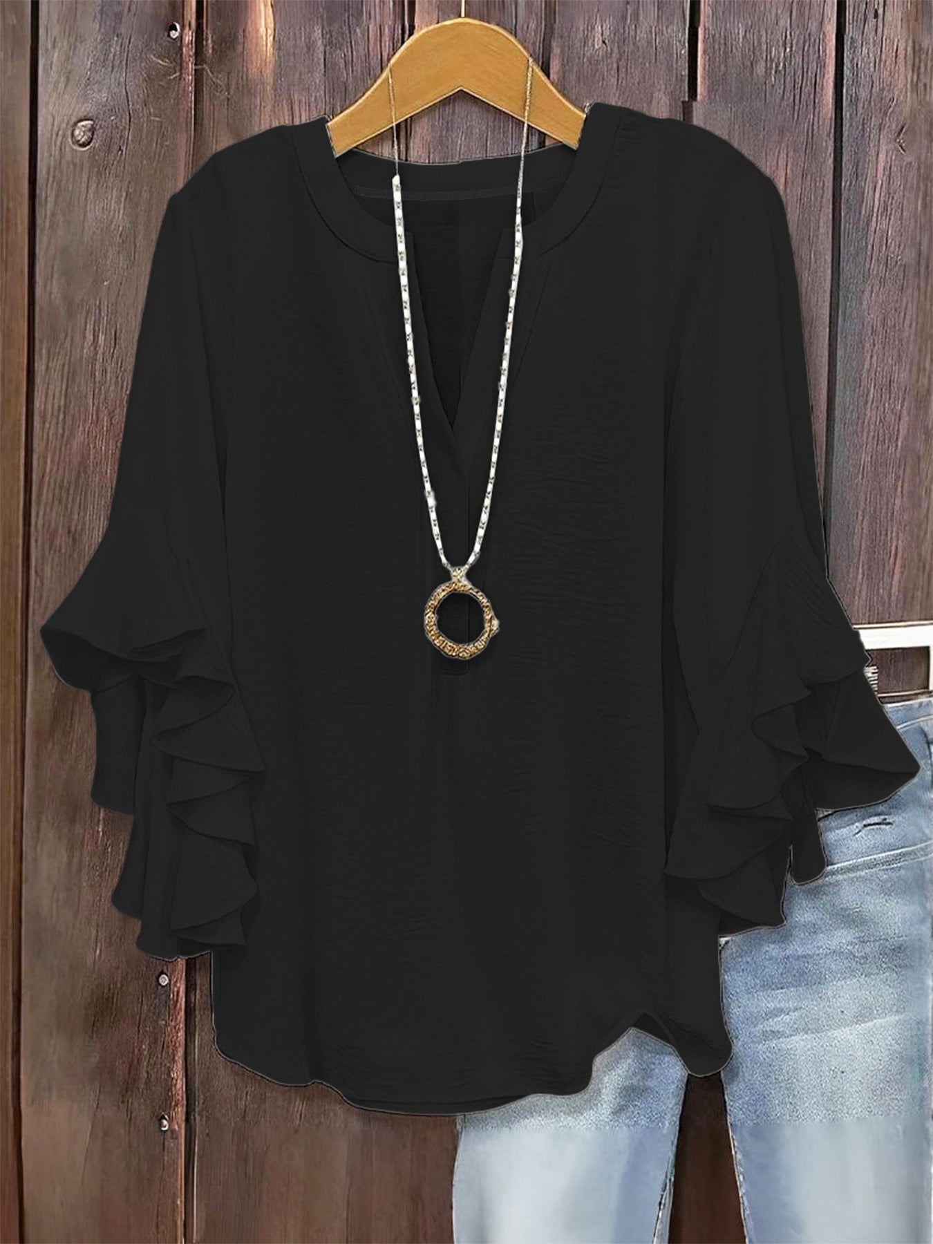 🔥Plus Size Women's Ruffle Sleeve V-Neck Shirt, Elegant Floral Design, Comfortable and Stylish, Perfect for Casual Wear