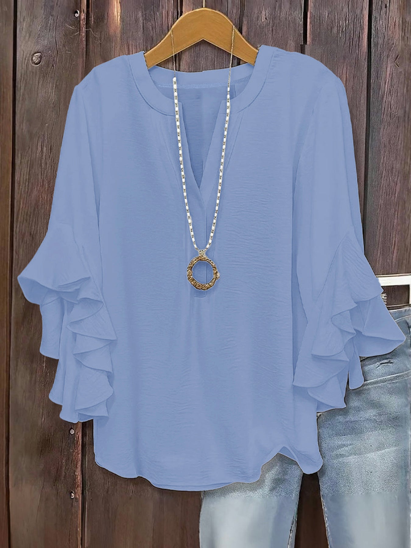 🔥Plus Size Women's Ruffle Sleeve V-Neck Shirt, Elegant Floral Design, Comfortable and Stylish, Perfect for Casual Wear